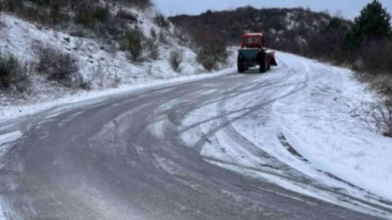 Komunikacioni në Maqedoni ndalesë për qarkullim të automjeteve të