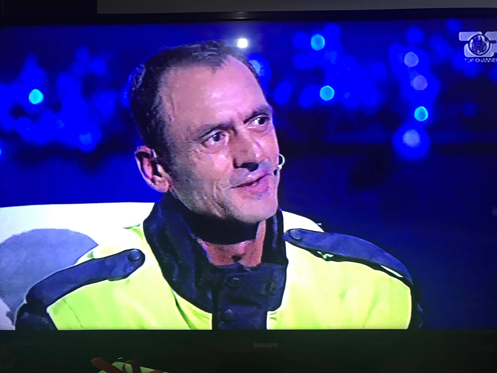 Polici që duam, Mondi…