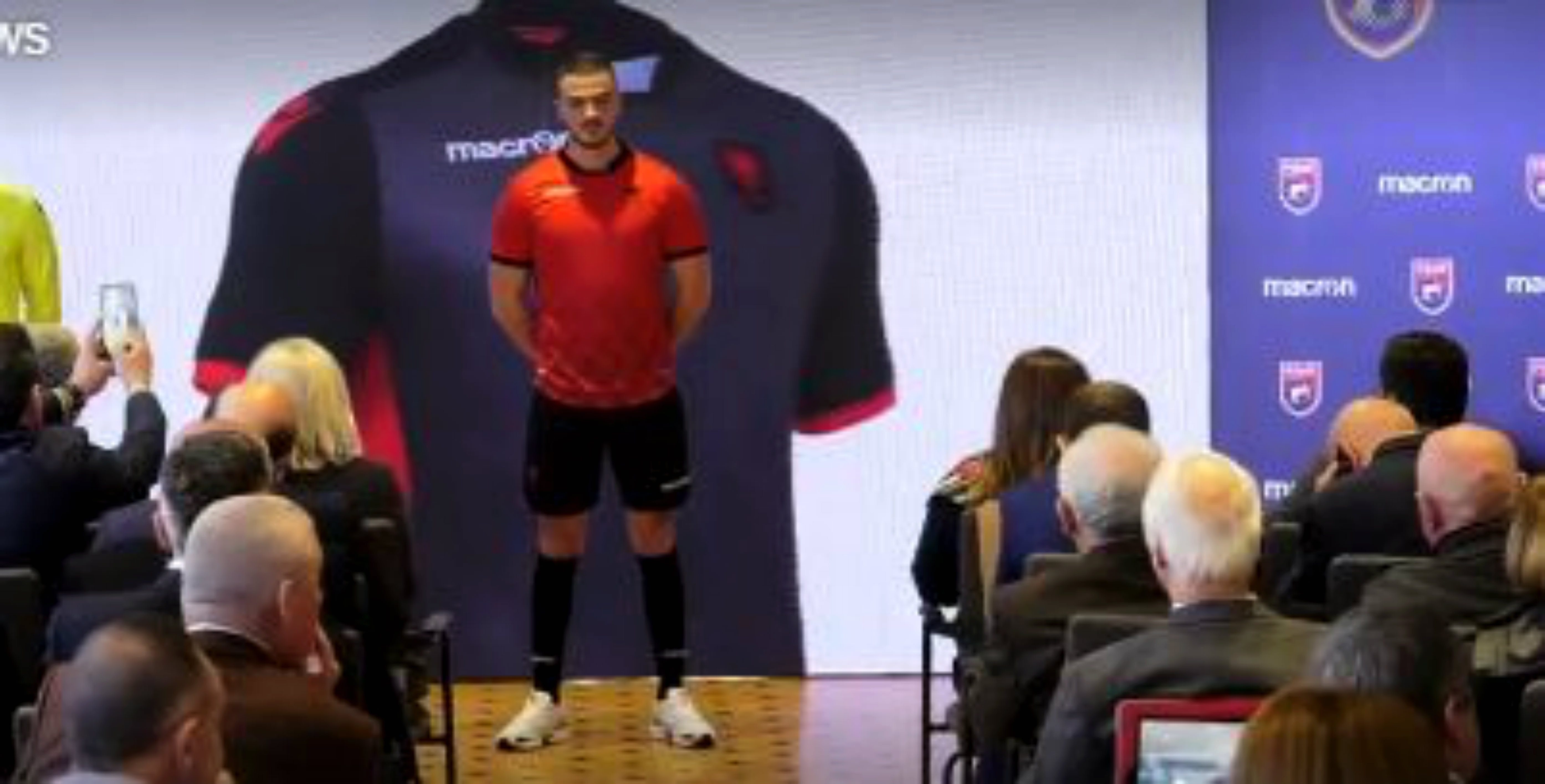 Kjo është uniforma e rë e kombëtares shqiptare