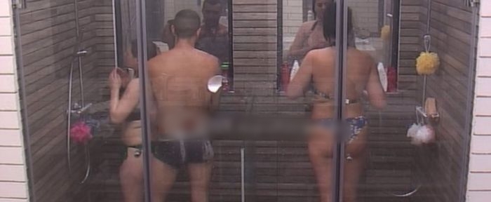 Fiorentina dhe Olsi fërkohen në dush, por kur “futet në mes” Ambra “plas bomba”