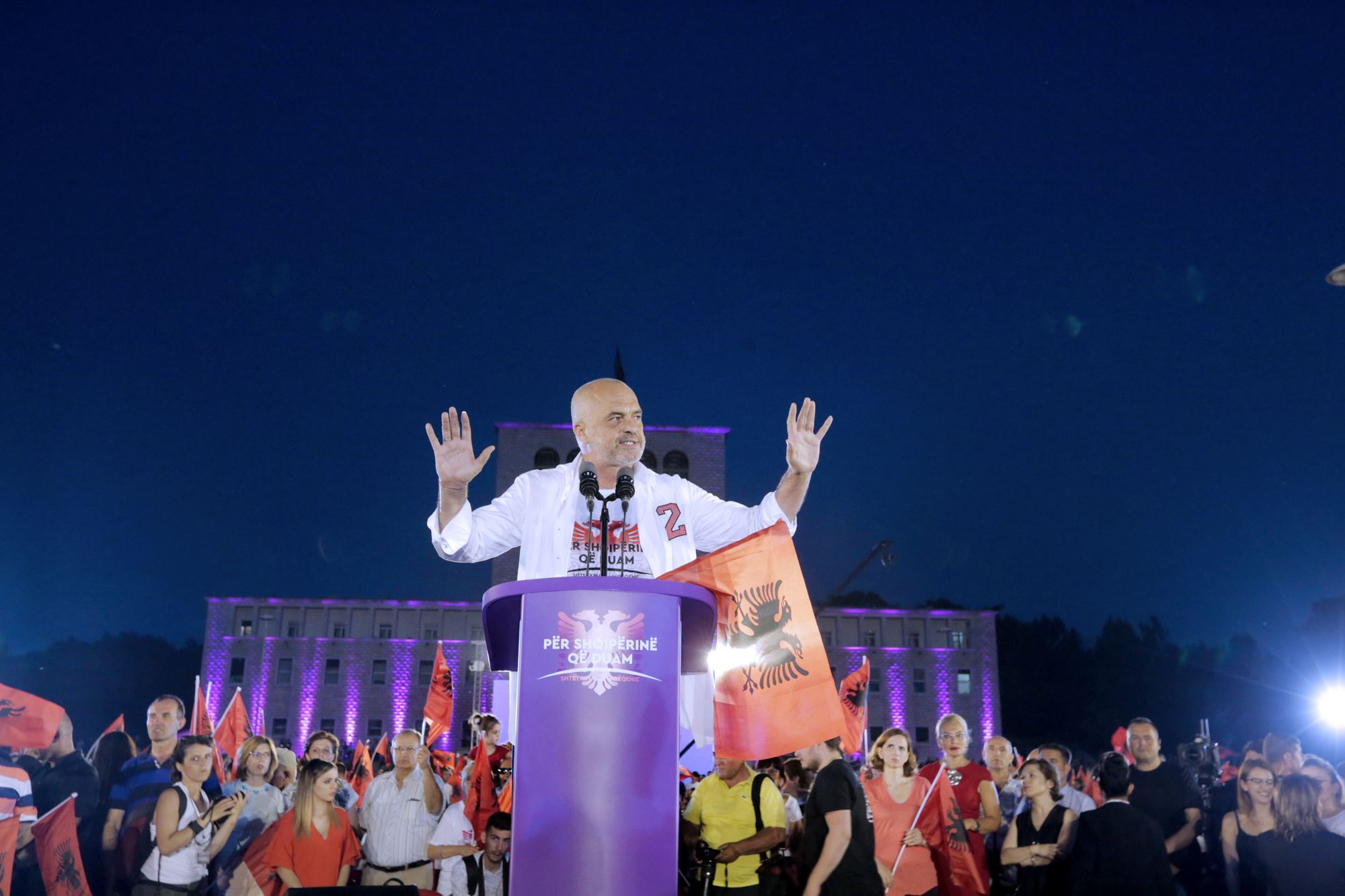 Surprizon Rama: Nuk ka asnjë festë për fitore