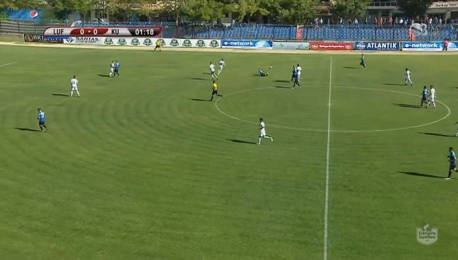 Kukësi-Luftëtari për “Guiness”, gjyqtari krijoi golin e parë me një bilbil nga tribuna