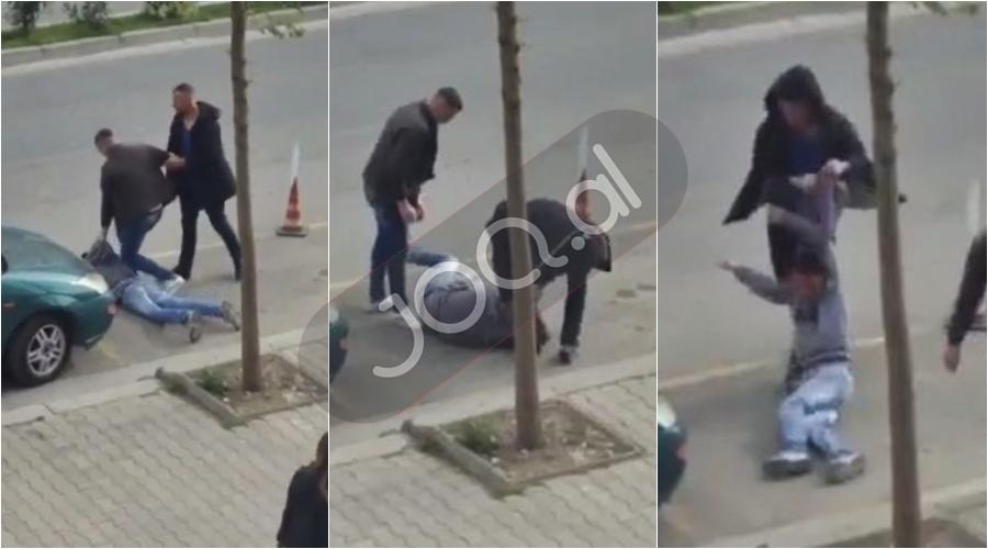 2 djemtë rrahin barbarisht të riun në mes të Elbasanit…për një fjalë goje