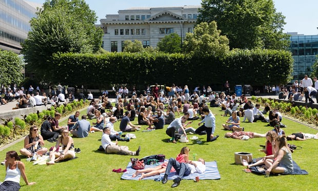Londra më e nxehtë se Rio de Zhaneiro, temperatura ekstreme në Angli