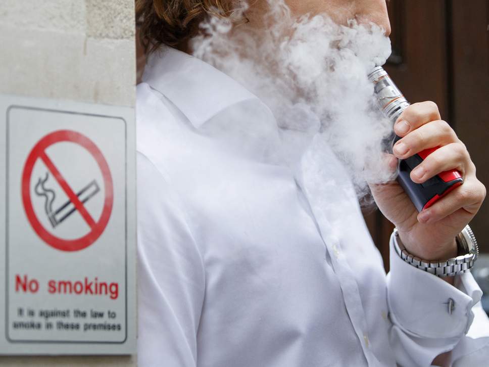 Cigaret elektronike nuk lejojn pastrimin e mushkrive dhe shkaktojn  smundje kronike