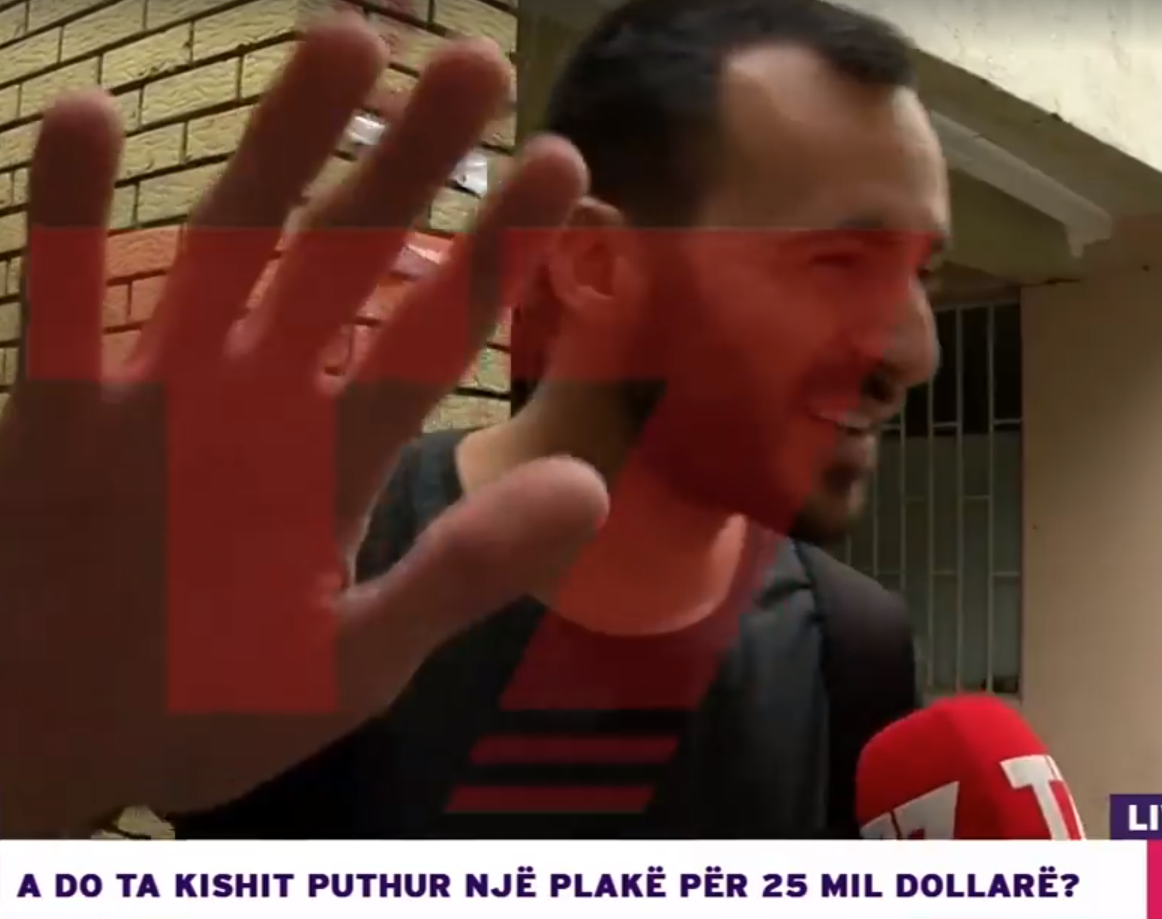 “Do e puthje një plakë për 25 mln dollarë?”, djali jep përgjigjen epike