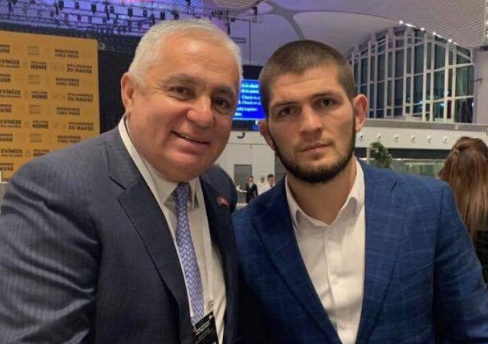 Khabib takon presidentin e Prishtinës, ka një mesazh për kosovarët