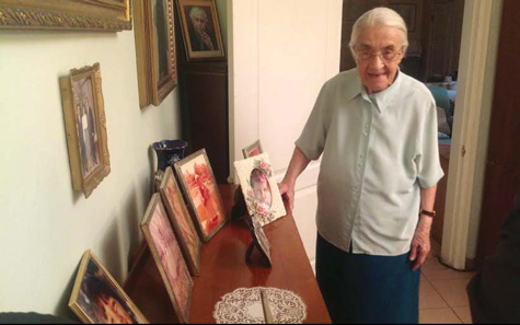 Shqiptari nga Vjena i dhuron vilën e tij Nexhmije Hoxhës: Të jetojë me gjithë familjen