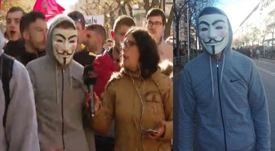 Zbulojnë emrat e pedagogëve të korruptuar, studentët protestojnë me maska: Na kërcënuan!