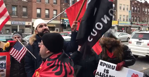 “Turp të keni, Epiri është Shqipëri”/ Ndezin rrugën, shqiptarët përplasen me grekët në New York