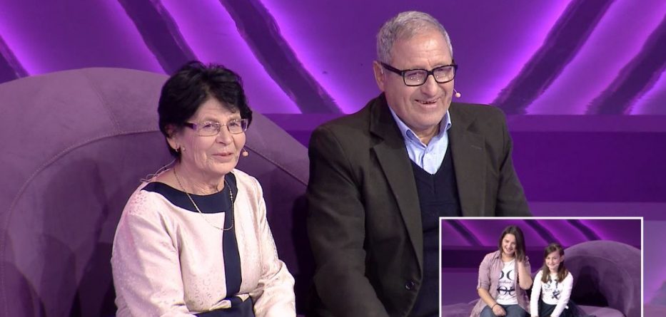 Nuk e linte për ta puthur/ Mbesa e vogël-gjyshit: Mos abuzo me nënën, ti e mundon shumë!