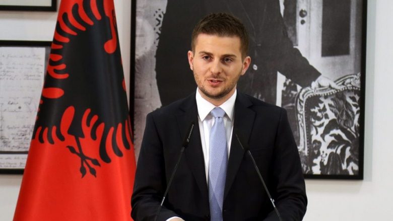 Cakaj shkarkon mbi 20 diplomatë shqiptarë nëpër botë!