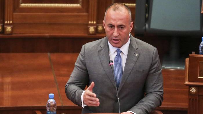 Flet me tone të ashpra Haradinaj: Ata që mbështesin ndryshimin e kufirit do të varrosen politikisht