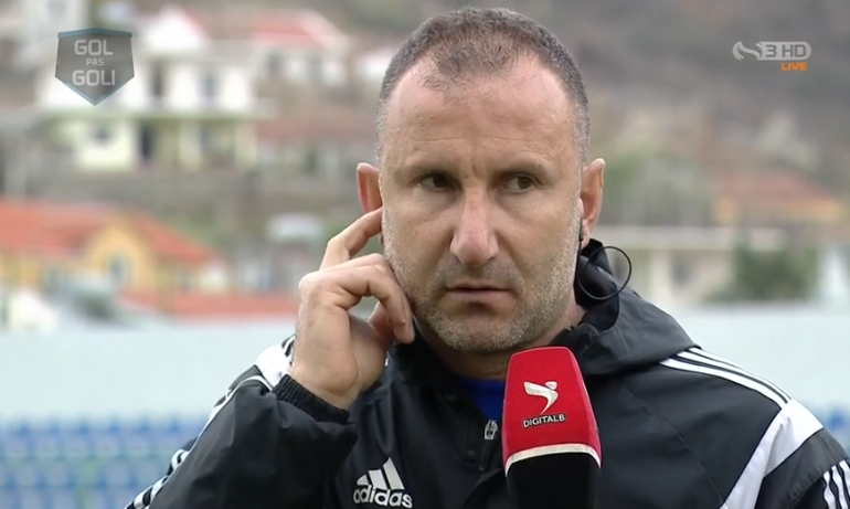 Ish-trajneri i Laçit i futet politikës, kandidon për kryetar bashkie në zgjedhjet lokale