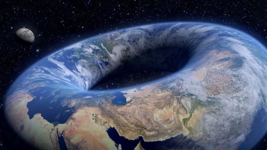Harrojeni teorinë e Tokës së Sheshtë, disa njerëz besojnë se planeti ynë ka formën e një petulle
