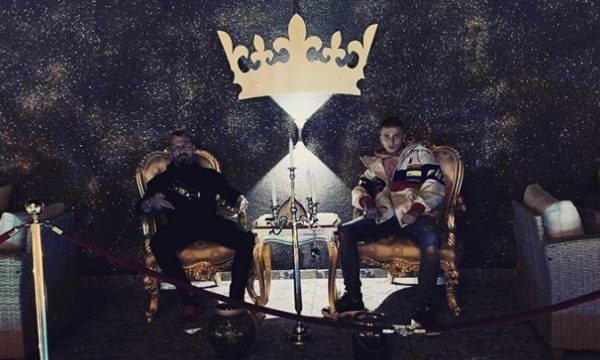 Fero publikon foton ku shfaqet me Vali Corleonen/ Ende nuk dihet se çfarë po kurdis reperi