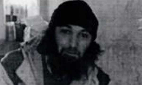 Shtirej si memec e shurdh, kush është terroristi rus i ISIS që u kap në Shqipëri?
