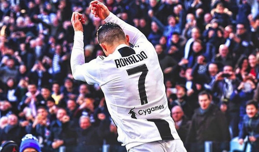 Po “çmend” botën e futbollit, ja si lindi festimi i famshëm i Ronaldos