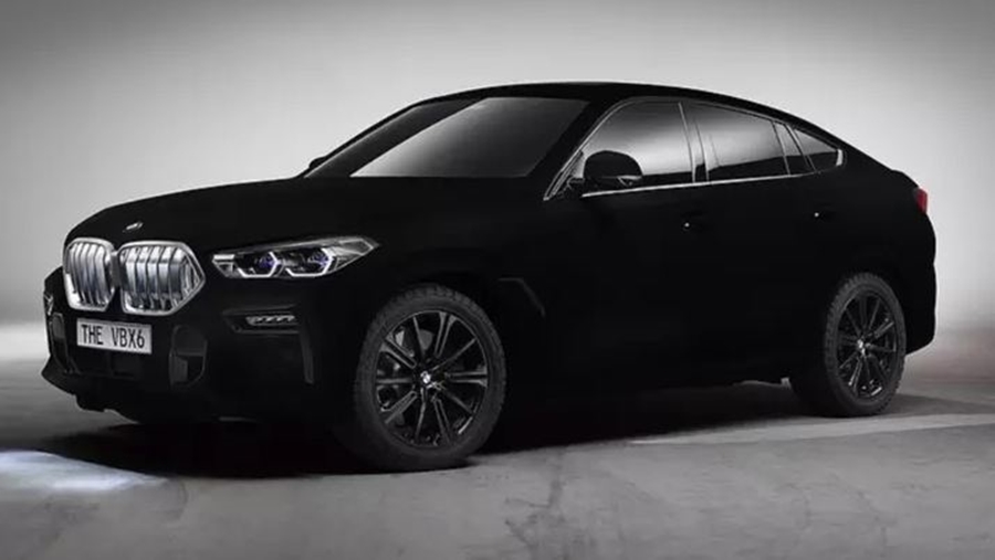 BMW prezanton ‘super bishën’ e re të lyer me ngjyrën më të zezë në botë