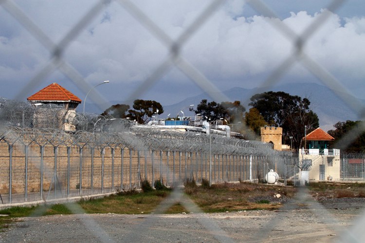 Përsëritet historia, dy shqiptarë të tjerë arratisen nga burgu në Greqi