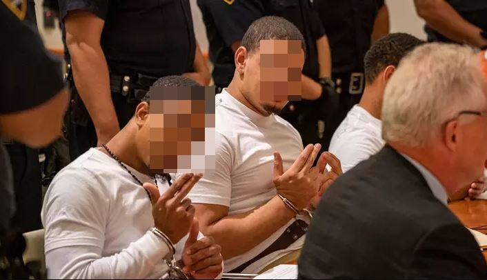 I morën jetën një 15-vjeçari, anëtarët e ‘pacipë’ të bandës bëjnë shenja armësh në gjyq