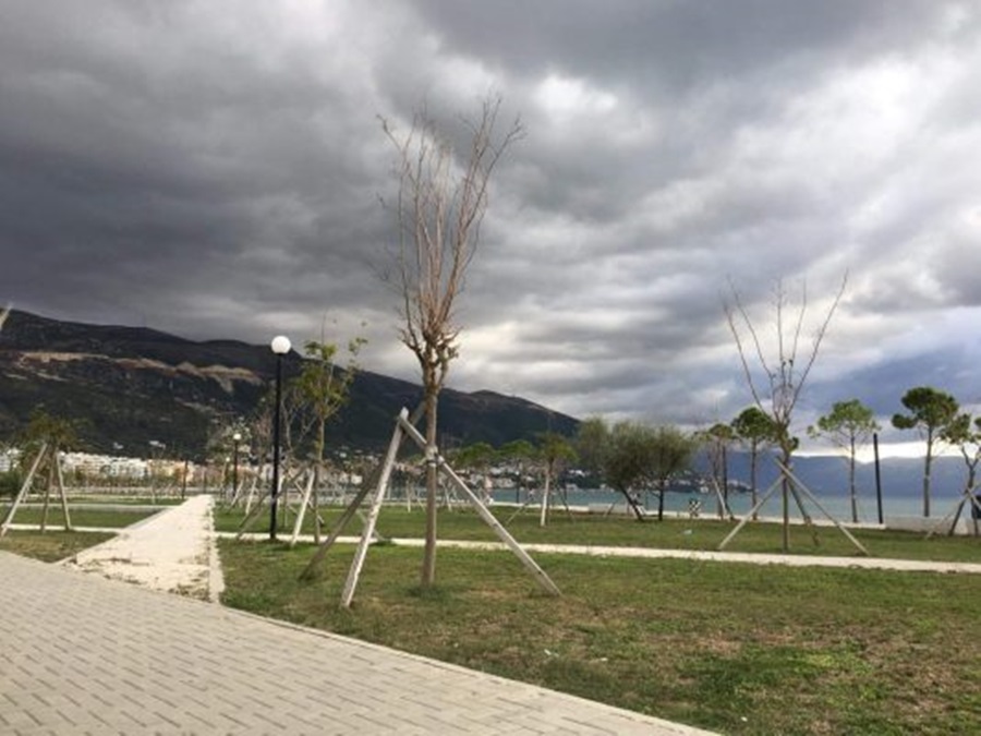 Projektit kryesor të “Rilindjes Urbane” i del boja pa u bërë dy vite