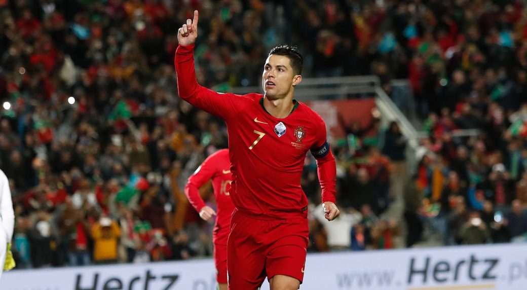 Ronaldo synon të arrijë një tjetër rekord madhështor sonte me Portugalinë