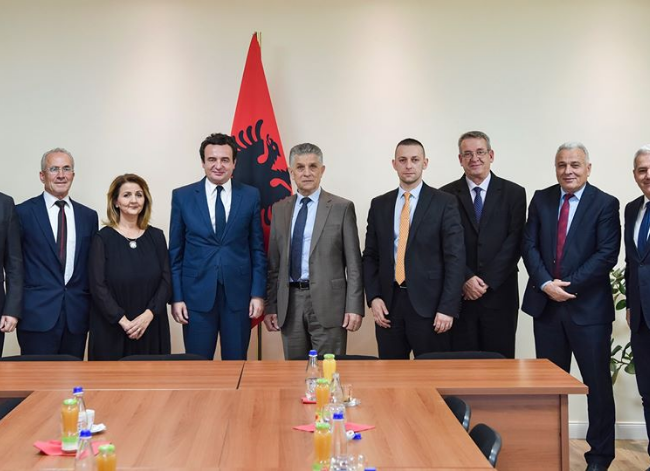 Shqiptarët e Sanxhakut shpresojnë tek Albin Kurti, në zyrë e njoftojnë se duan “status special”
