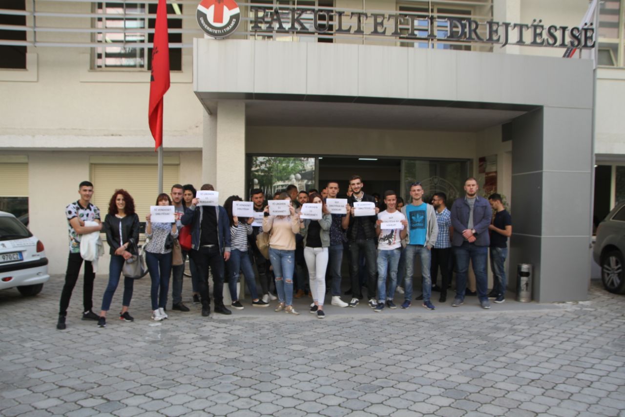 Skandal në Fakultetin e Drejtësisë në Tiranë, si po diskriminohen studentët me mesatare të lartë