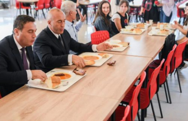 Haradinaj “barkmadh”: Harxhoi 500 mijë euro në dreka e darka për 2 vjet, mbi 1 mijë euro për çdo ditë