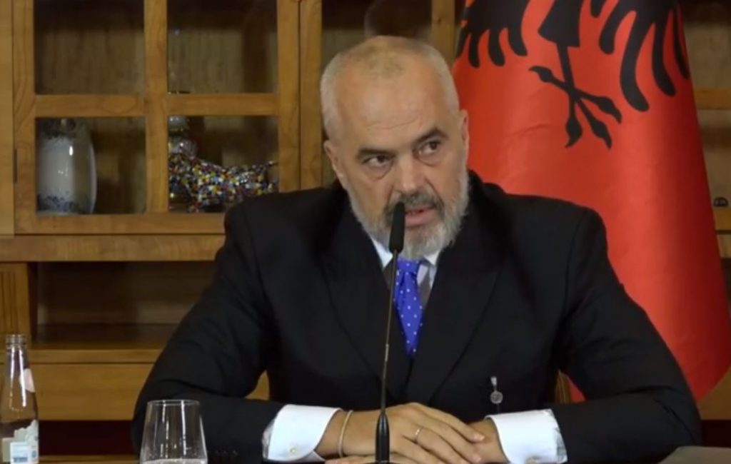 ‘Na bëri pjesë të Serbisë, të reagojë tani’/ Gazeta kosovare i kërkon llogari Ramës