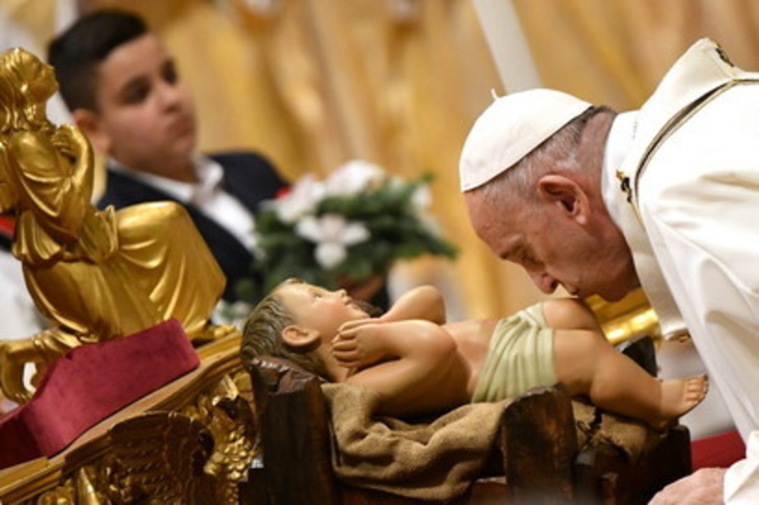 Mesha e Krishtlindjes, Papa Françesku: Zoti e do edhe më të keqin, jo për interes