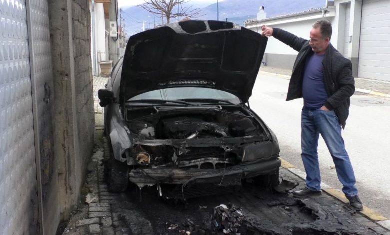 Arrestohet një grua nën dyshimin se ka shkaktuar djegien e një automjeti