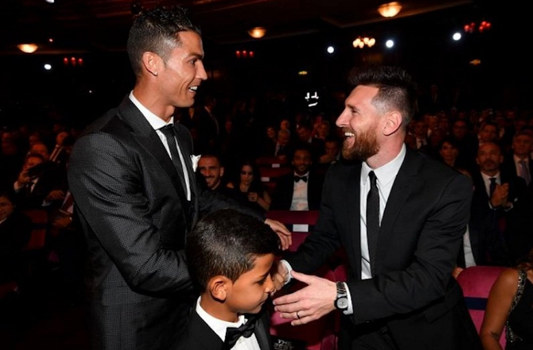 Messi pritet të fitojë sonte “Topin e Artë”, Ronaldo merr vendimin e papritur