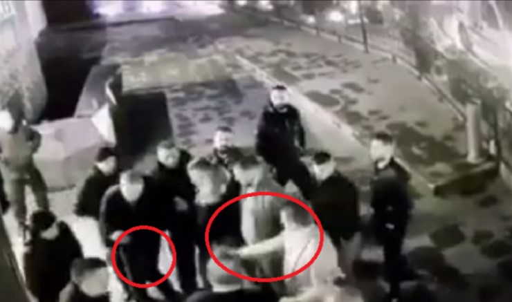 Rrahja dhe plagosja si në filma në një diskotekë të Prishtinës: Suspendohen 2 policë kosovarë