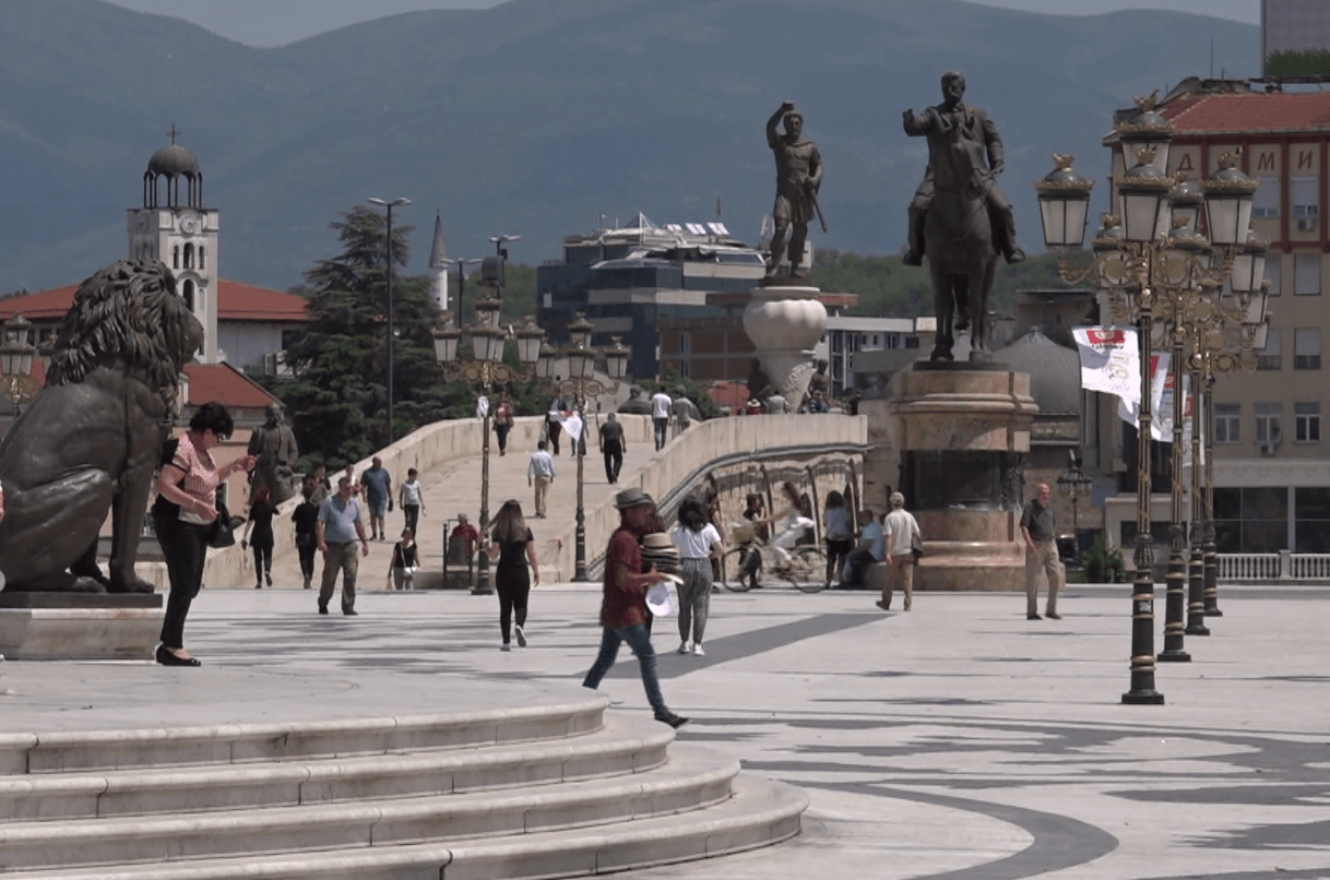 Digjet makina e një biznesmeni të ndërtimit në Shkup