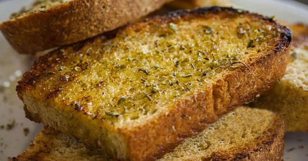 Të mirat e bukës së thekur në sistemin tretës, pse është mirë ta konsumoni pas festave