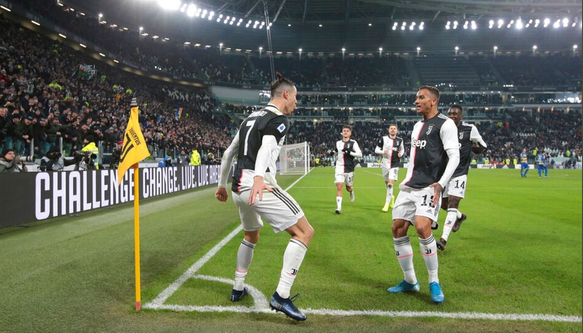 Ronaldo një “përbindësh”/ Dopietë Parmës dhe Juventusi nis arratinë