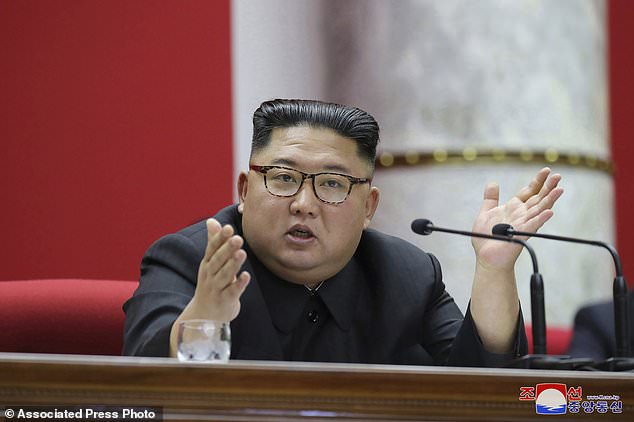 Shkoi në banjë publike pasi u kthye nga Kina, Kim Jong Un ekzekuton zyrtarin e lartë