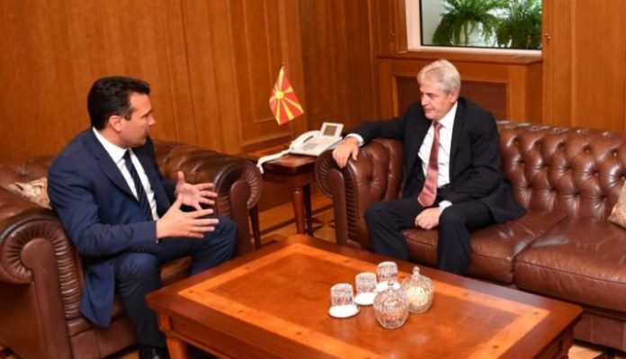 Qeveria e re e Maqedonisë së Veriut/ Zaev tashmë ka kontaktuar me liderët e partive shqiptare