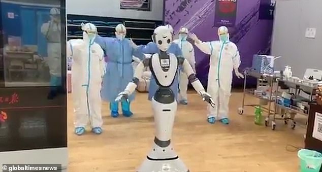 Kina totalisht tjetër nivel! Hap spitalin e parë me robotë “inteligjentë” me shpejtësi 5G