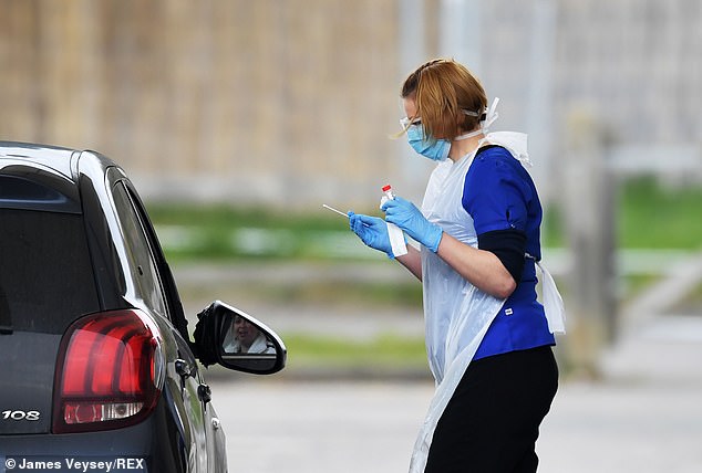 Gjermania kryen 10 herë më shumë teste se Britania: Gati për të rikthyer punonjësit në punë