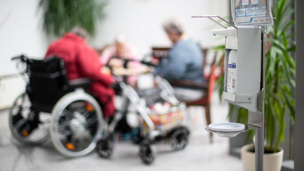 Infektohet një tjetër azil në Gjermani/ Deri më tani 8 të moshuar pozitiv për Covid-19