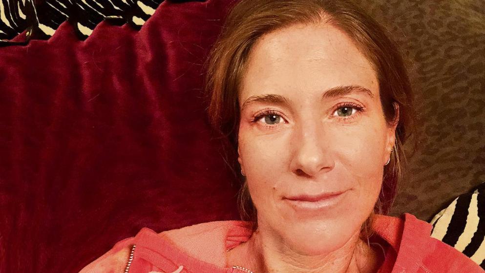 Gruaja: Më e keqja s’ishin të dridhurat, ishte ndjenja e fajit, infektova miqtë e mi me Covid-19