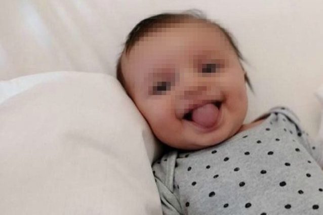 Itali/ Mposhti koronavirusin, vogëlushi i porsalindur shfaqet i buzëqeshur para kamerës