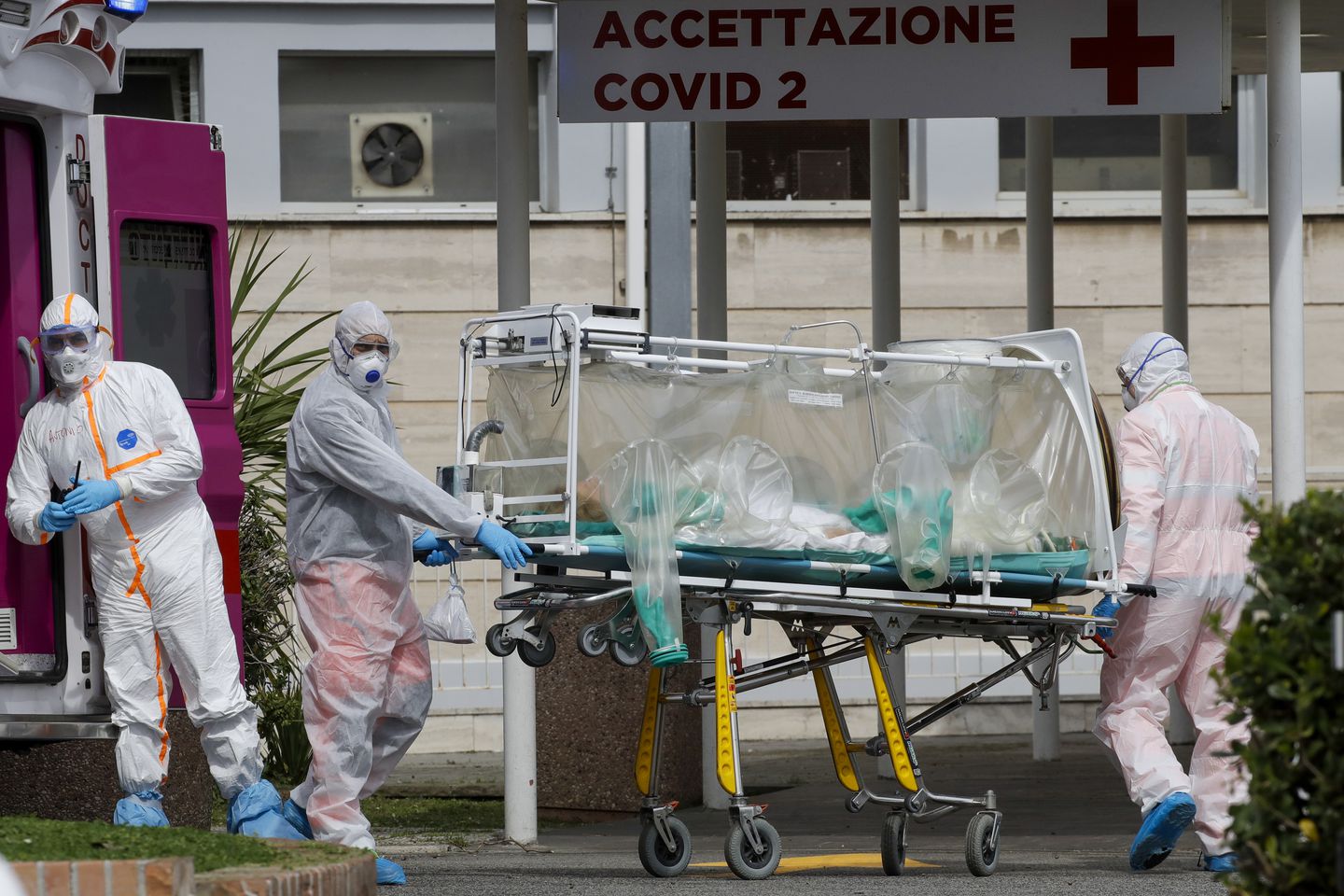 Koronavirusi në Itali/ Rritet sërish numri i viktimave, shtohen ndjeshëm dhe rastet e reja në 24 orët e fundit
