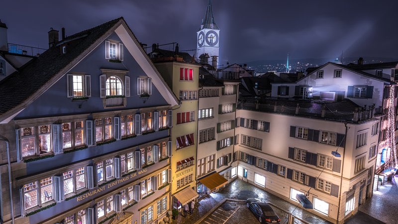 Hoteli zvicerian promovon “apartamentet e karantinës”: Shërbim mjekësor dhe test Covid-19 brenda dhomave luksoze