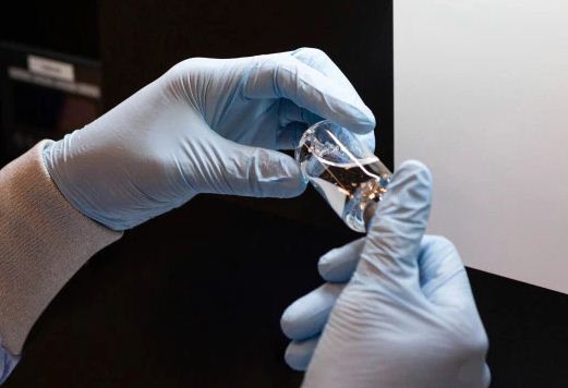 U raportua se shëronte pacientët brenda pak ditëve, ilaçi nuk futet tek lista e kurave të Covid 19