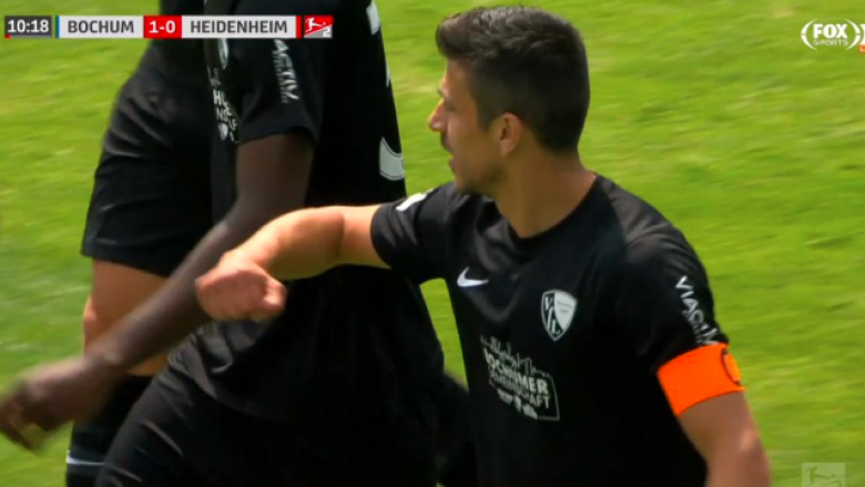COVID-19 po ndryshon futbollin, lojtarët në Gjermani nuk përqafohen dot pas golit