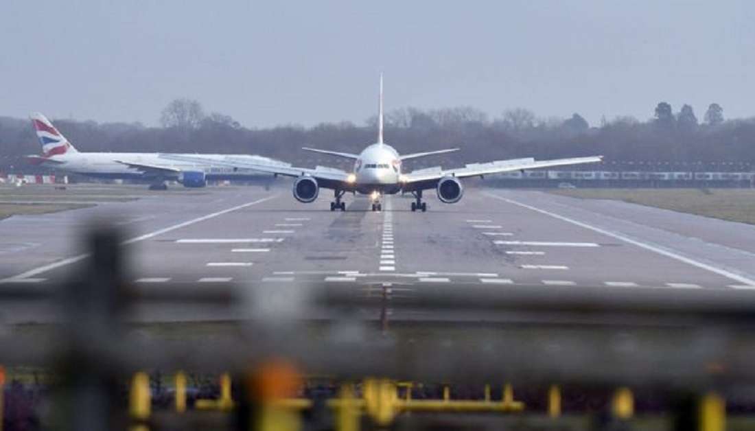 Europa gati për rinisjen e fluturimeve, disa shtete paralajmërojnë karantinë